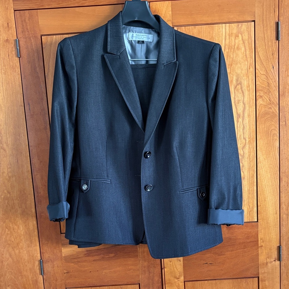 Gray suit - skirt + blazer